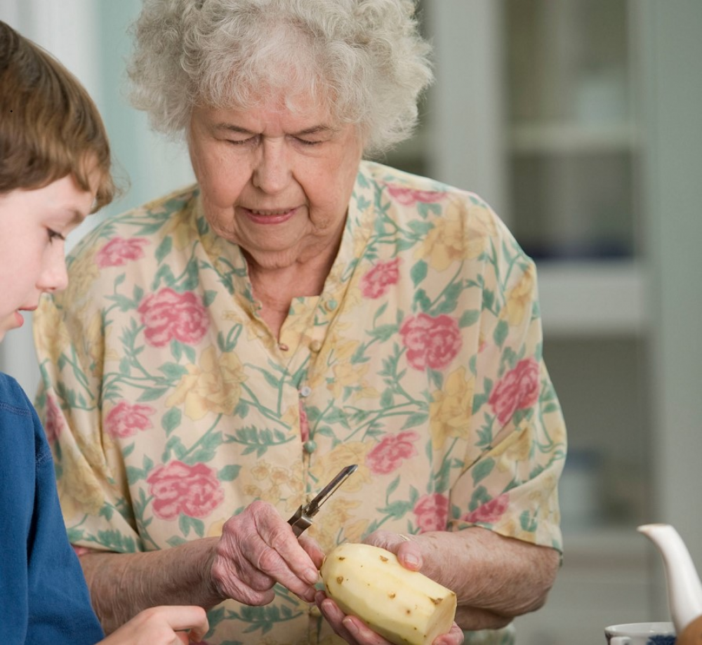 Odborné články / Pandémia trvá viac ako rok a seniori sú ohrození nielen zdravotne, ale aj psychicky - foto Odborné články / Pandémia trvá viac ako rok a seniori sú ohrození nielen zdravotne, ale aj psychicky - foto